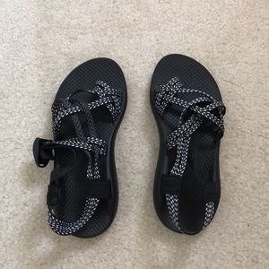 Chacos size 7